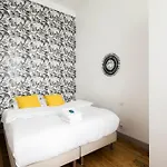מלון דירות 123paris 4*